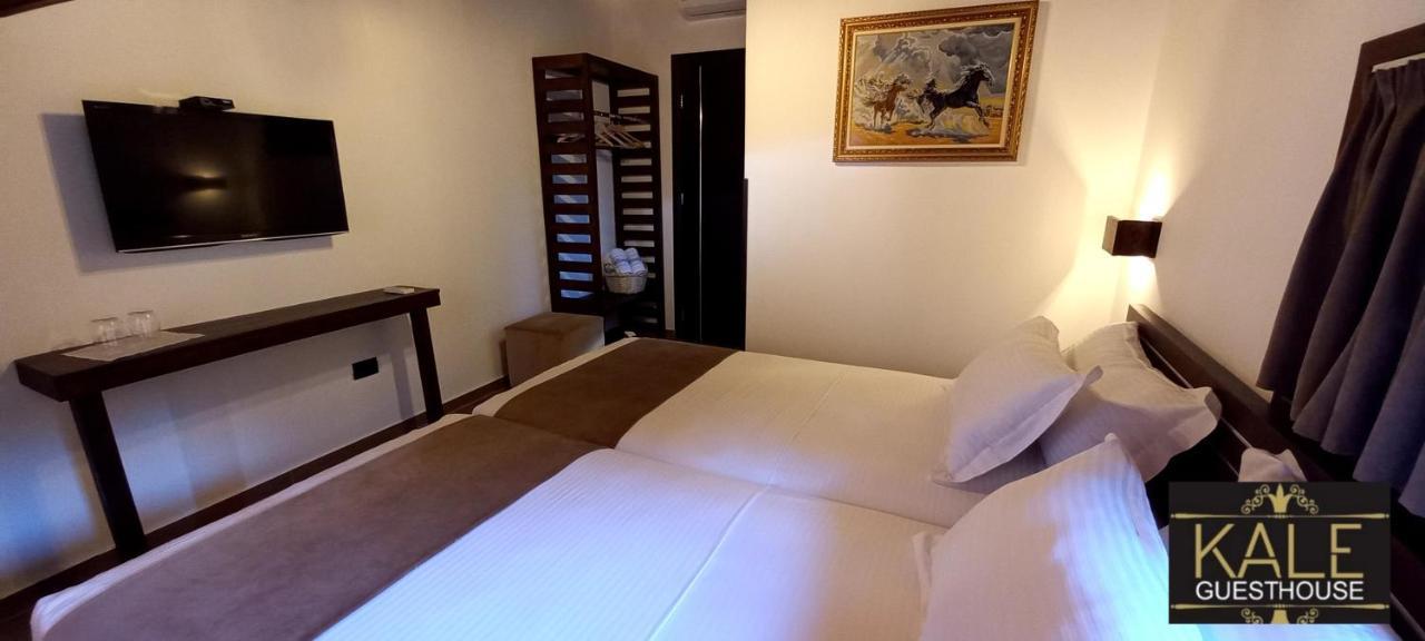 Kale Guesthouse Gjirokastra Kültér fotó