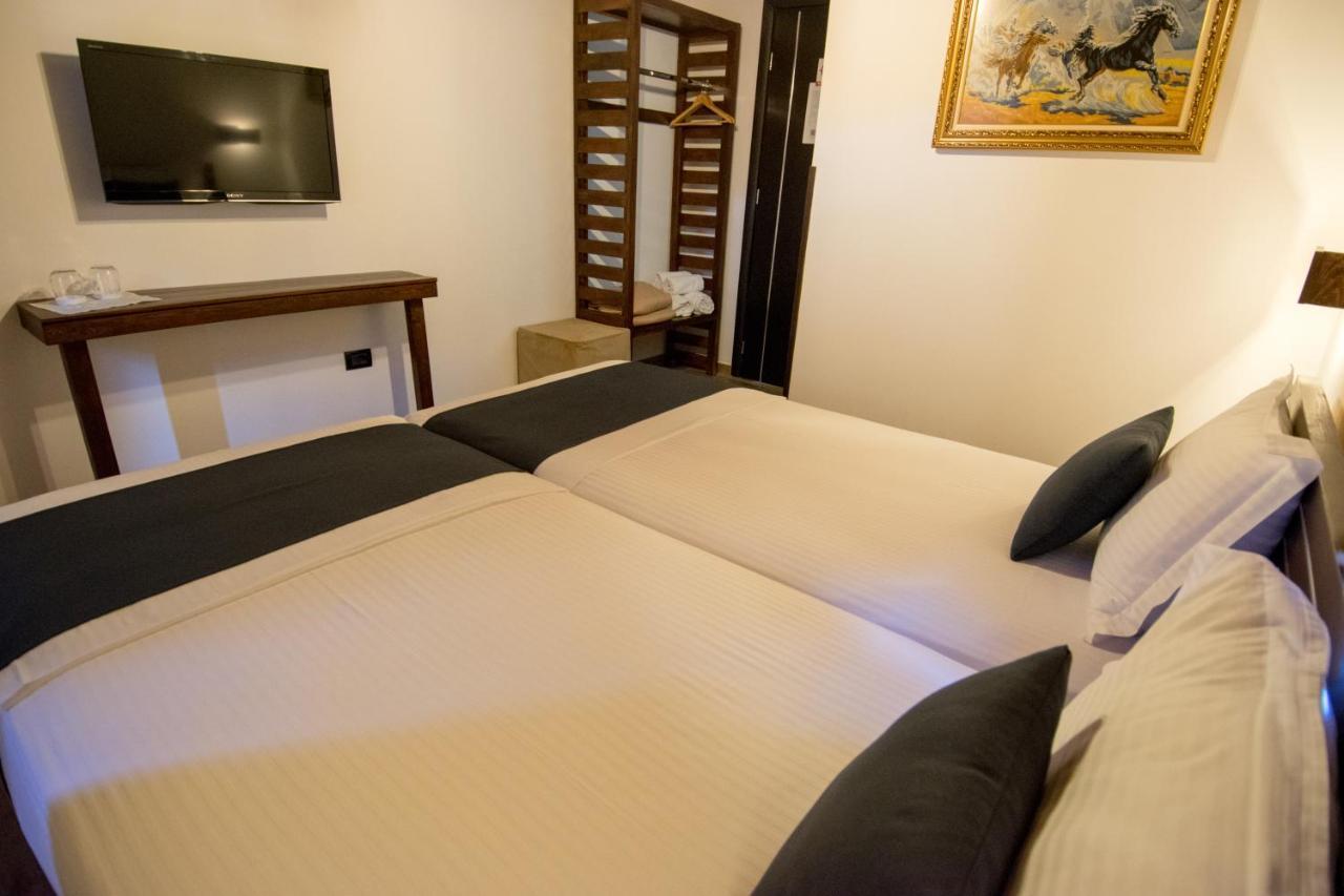 Kale Guesthouse Gjirokastra Kültér fotó