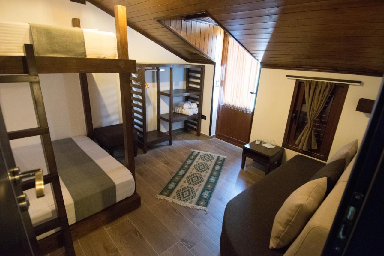 Kale Guesthouse Gjirokastra Kültér fotó